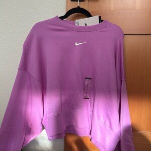 NWT Nike Phoenix crew